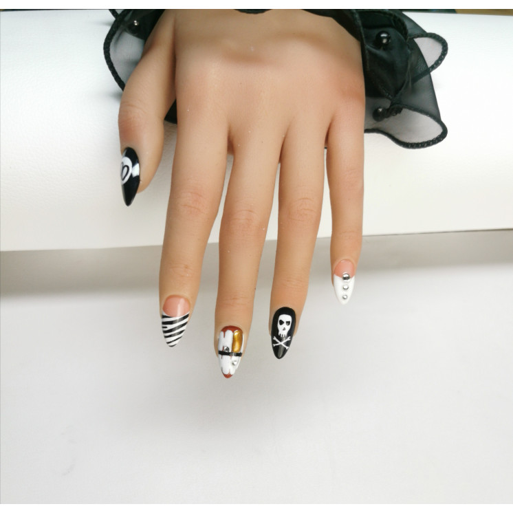 Press-on nails punk skull – Style rock gothique – MyWorldByEnz