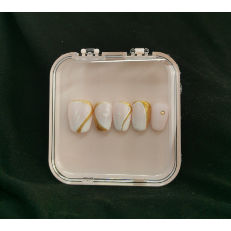 Press-on nails nude rosé chic – Lignes blanches & or – MyWorldByEnz