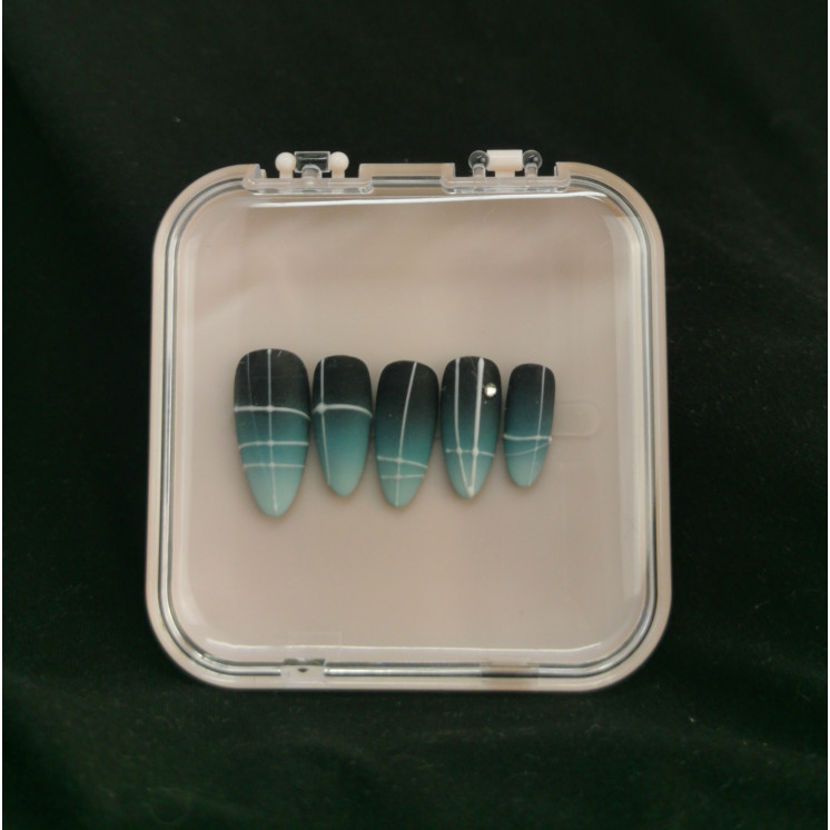 Press-on nails dégradé bleu–vert mat – Lignes graphiques – MyWorldByEnz