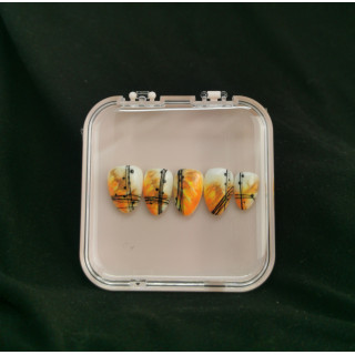 Press-on nails fleur orange & blanc – Graphique & artistique – MyWorldByEnz