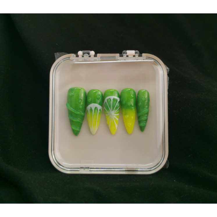 Press-on nails citron vert – Lime nail art – Été – MyWorldByEnz