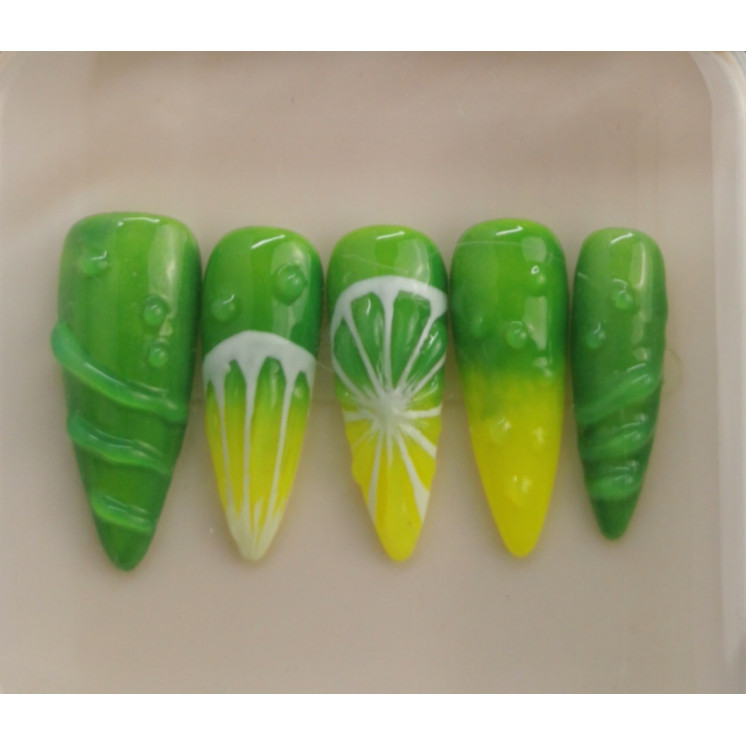 Press-on nails citron vert – Lime nail art – Été – MyWorldByEnz