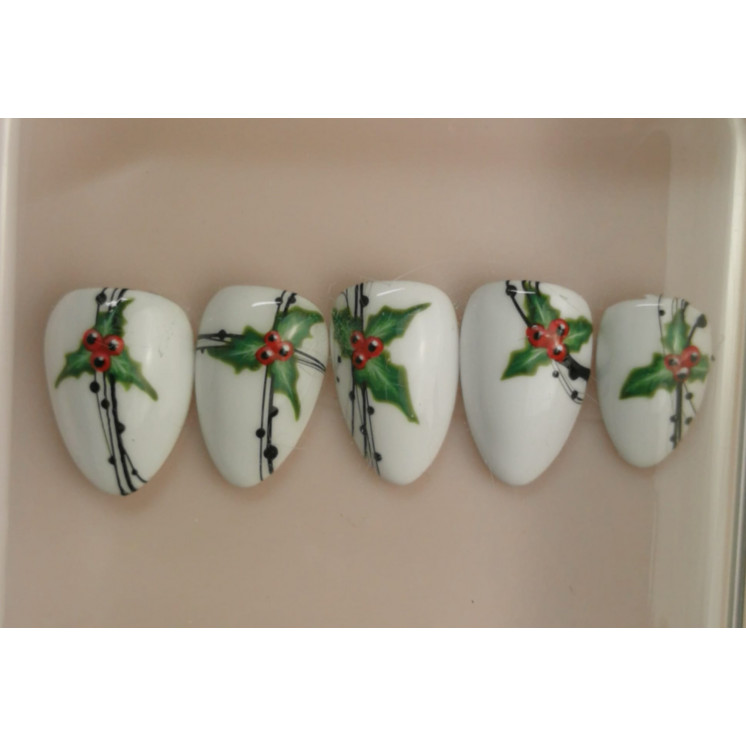 Press-on nails houx & baies rouges – Noël – Faits main – MyWorldByEnz