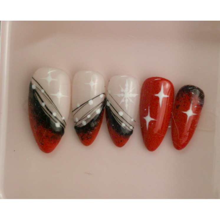 Press-on nails rouge & noir – Étoiles & flocon – Faits main – MyWorldByEnz