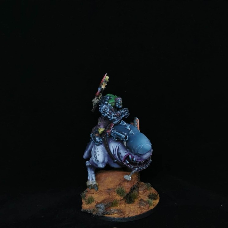 Mozrog Skragbad, Ork Beast Snagga, Squigosaur, Warhammer 40K Orks, figurine peinte pro, MY_WORLD_BY_ENZ, boss ork, peinture mini