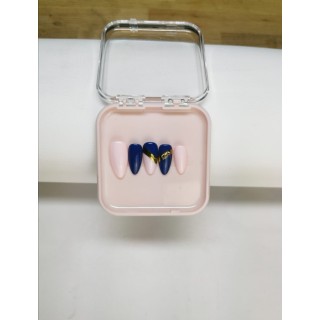 Press-on nails bleu nuit & rose pâle – Liseré doré chic – MyWorldByEnz